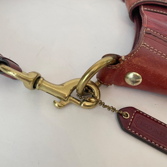 Coach Hampton red embossed C leather shoulder bag 11328 small hobo - Picture 8 of 12